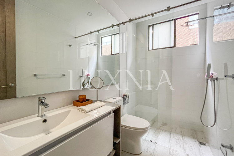 Apartamento en venta en Los Rosales, Bogotá · foto 12 de 18