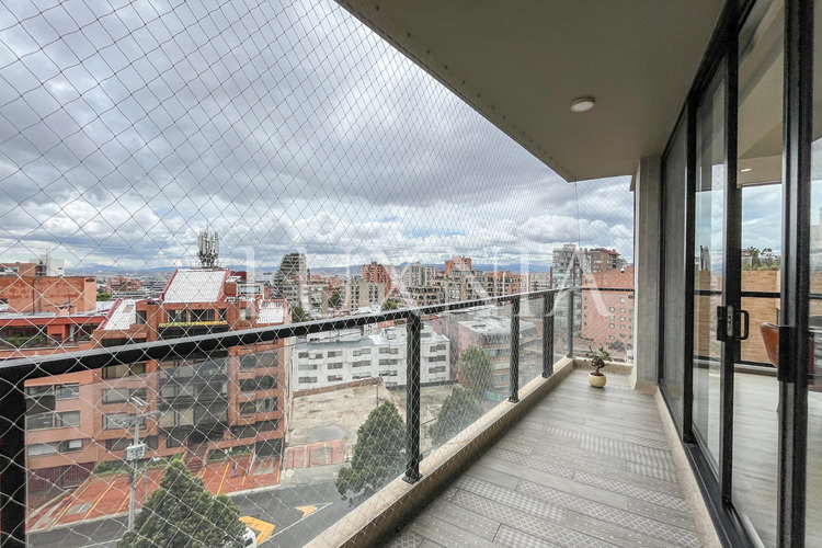 Apartamento en venta en Los Rosales, Bogotá · foto 5 de 18
