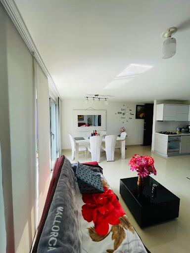Apartamento en venta en Pereira, Pereira · foto 2 de 12