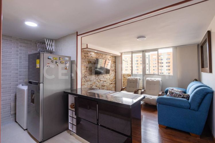 Apartamento de 3 alcobas en venta en Conjunto Residencial Provenzal, Madrid, 56 m² · foto 4 de 24