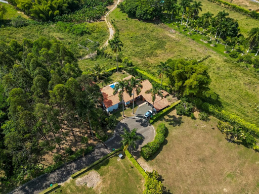 Casa en venta en Cerritos, Pereira · foto 2 de 18