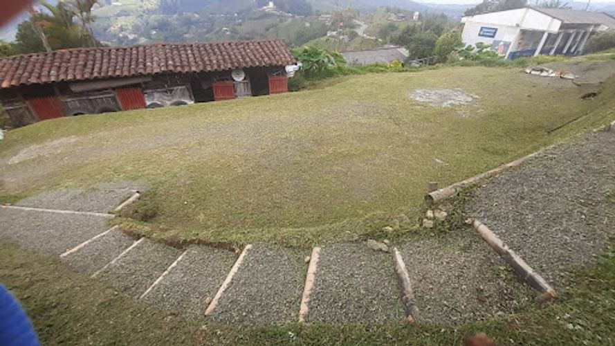 Finca en venta en Romelia Alta, Dosquebradas, 3000 m² · foto 9 de 16