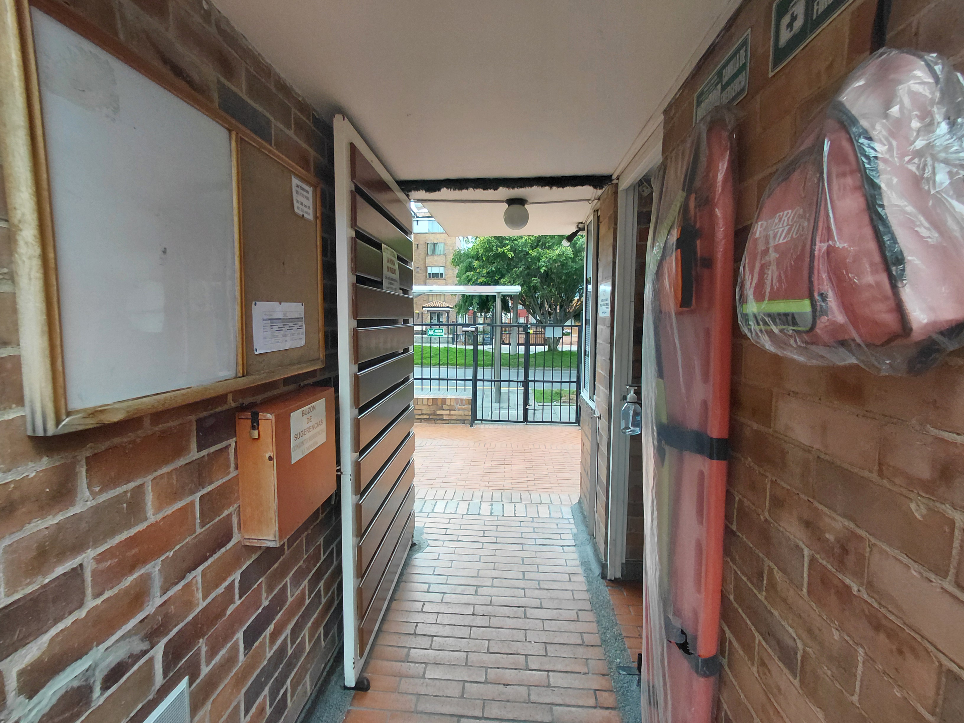 Casa en venta en Cedritos, Bogotá · foto 4 de 24