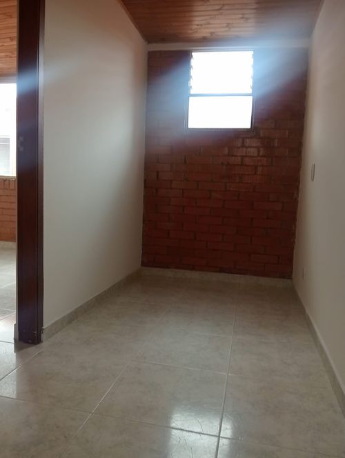 Casa de 3 alcobas en venta en El Hato, Funza, 80 m² · foto 16 de 17