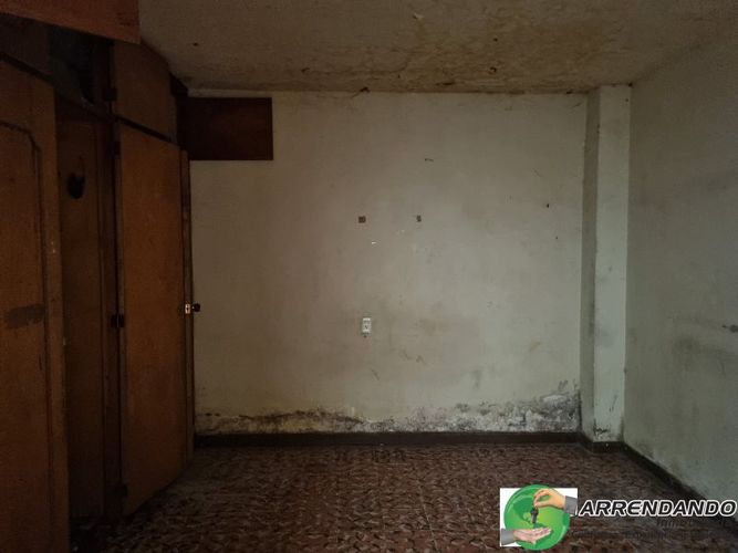 Casa de 6 alcobas en venta en Centro, Itagüí, 228 m² · foto 6 de 12