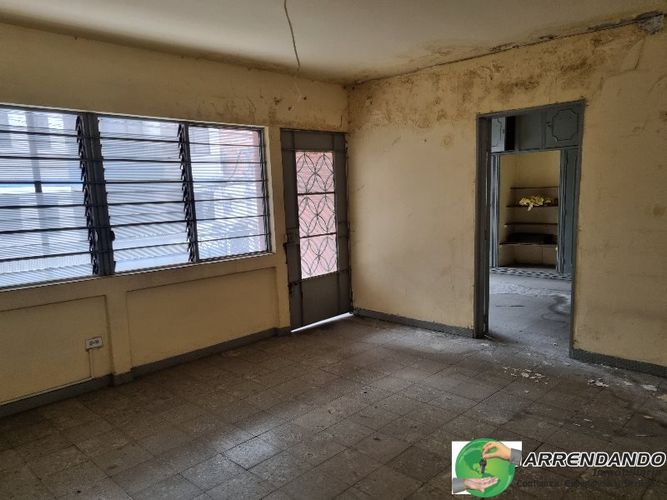 Casa de 6 alcobas en venta en Centro, Itagüí, 228 m² · foto 7 de 12