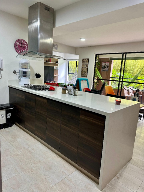 Apartamento de 2 alcobas en venta en Santa Elena, El Retiro, 83 m² · foto 3 de 15