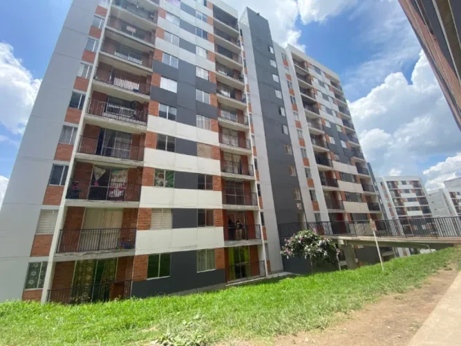 Apartamento de 2 alcobas en venta en Ca�O Siete, Rionegro, 48 m² · foto 1 de 18