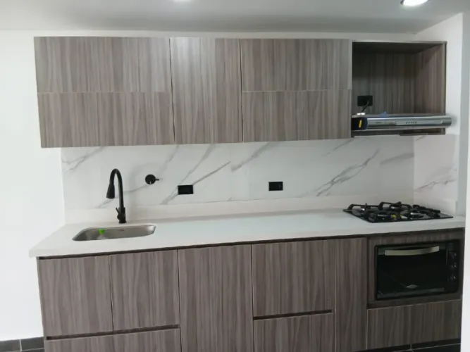 Apartamento de 3 alcobas en venta en La Ceja, 82 m² · foto 4 de 14