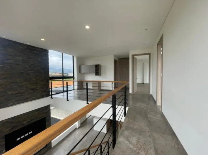 Casa de 3 alcobas en venta en La Ceja, 265 m² · foto 13 de 20