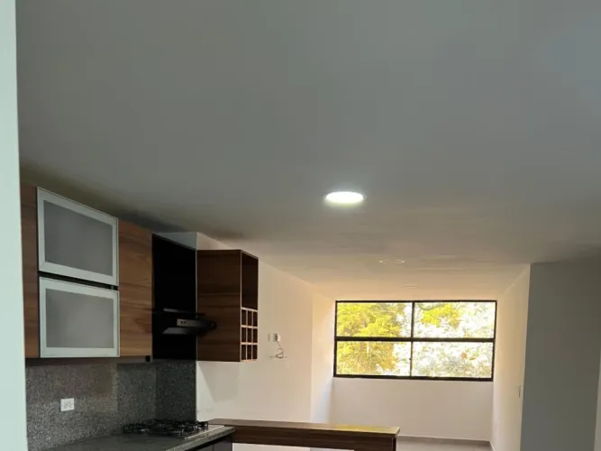Apartamento de 3 alcobas en venta en Santa Elena, El Retiro, 71 m² · foto 2 de 12