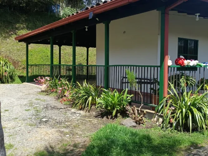Finca en venta en San Gerardo, La Ceja, 75 m² · foto 2 de 20
