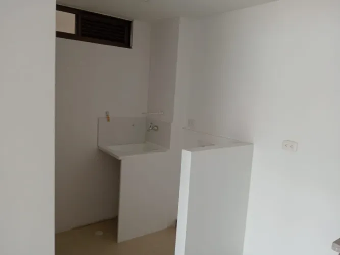 Apartamento de 3 alcobas en venta en Suarez, Bello, 72 m² · foto 14 de 16