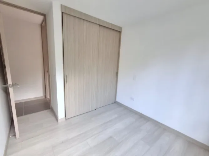 Apartamento de 2 alcobas en venta en Santa Elena, El Retiro, 79 m² · foto 11 de 14
