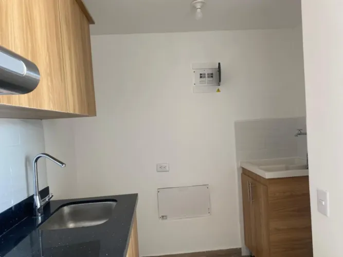 Apartamento de 2 alcobas en venta en La Ceja, 49 m² · foto 4 de 14