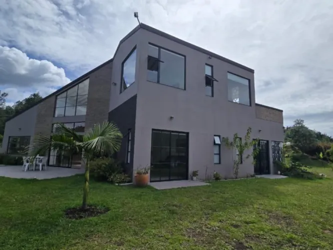 Finca en venta en Don Diego, El Retiro, 380 m² · foto 2 de 20