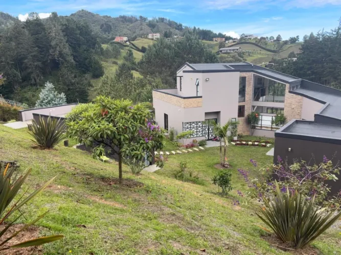 Finca en venta en Don Diego, El Retiro, 380 m² · foto 5 de 20