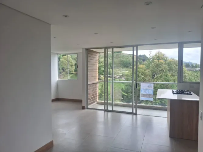 Apartamento de 2 alcobas en venta en La Ceja, 68 m² · foto 4 de 16