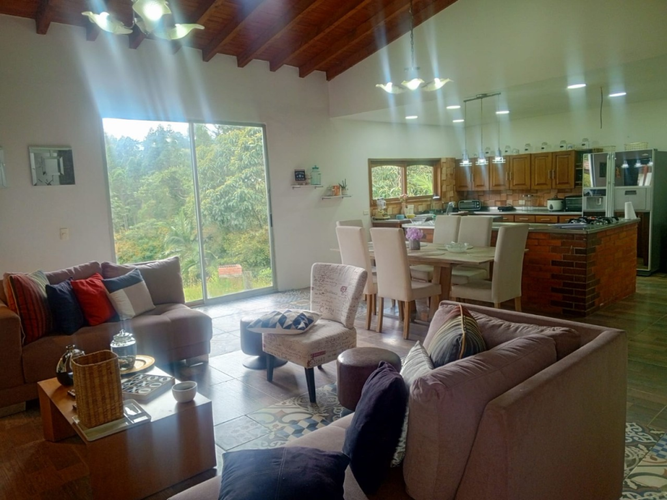 Finca en arriendo en Puente Pelaez, El Retiro, 320 m² · foto 5 de 18