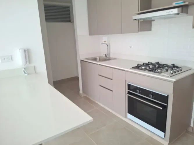 Apartamento de 3 alcobas en venta en La Ceja, 81 m² · foto 6 de 14