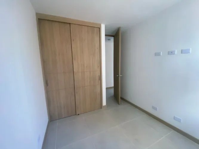 Apartamento de 3 alcobas en venta en Ca�O Siete, Rionegro, 76 m² · foto 10 de 17