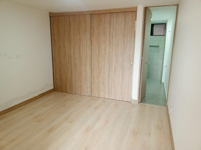 Apartamento de 2 alcobas en venta en Santa Elena, El Retiro, 70 m² · foto 7 de 14