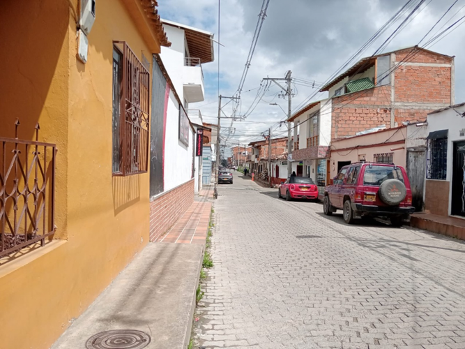 Lote en venta en La Ceja, 1050 m² · foto 6 de 10