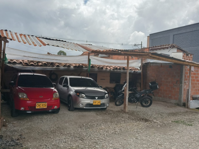 Lote en venta en La Ceja, 1050 m² · foto 8 de 10