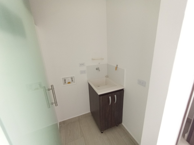 Apartamento de 1 alcoba en venta en Santa Elena, El Retiro, 62 m² · foto 4 de 15