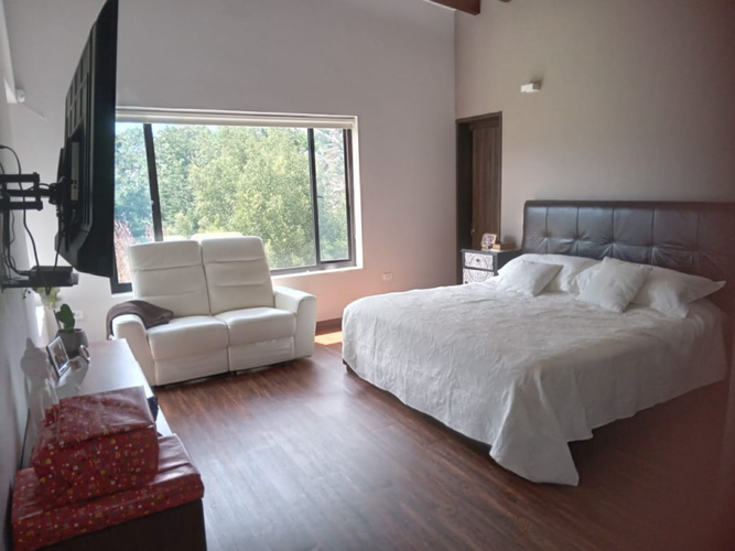 Casa de 4 alcobas en venta en La Ceja, 350 m² · foto 14 de 15