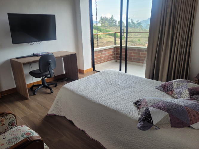 Casa de 5 alcobas en venta en Don Diego, El Retiro, 400 m² · foto 4 de 20