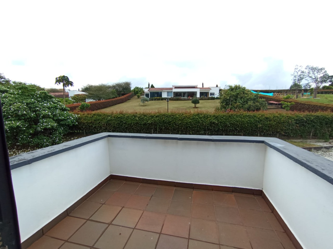 Finca en venta en Lomitas, La Ceja, 346 m² · foto 14 de 20