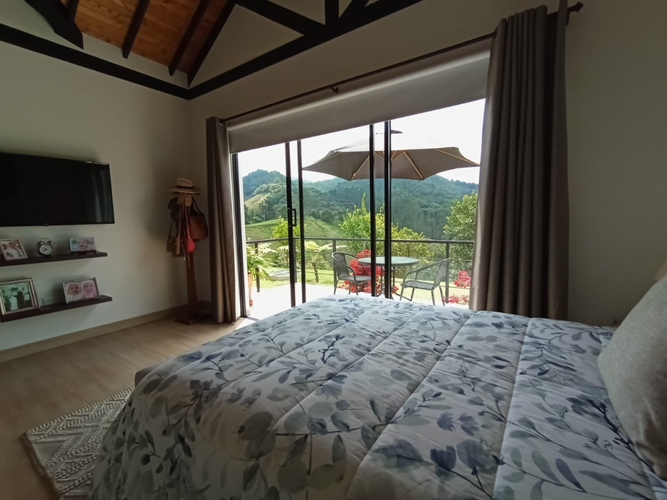Finca en venta en Amapola, El Retiro, 400 m² · foto 8 de 20