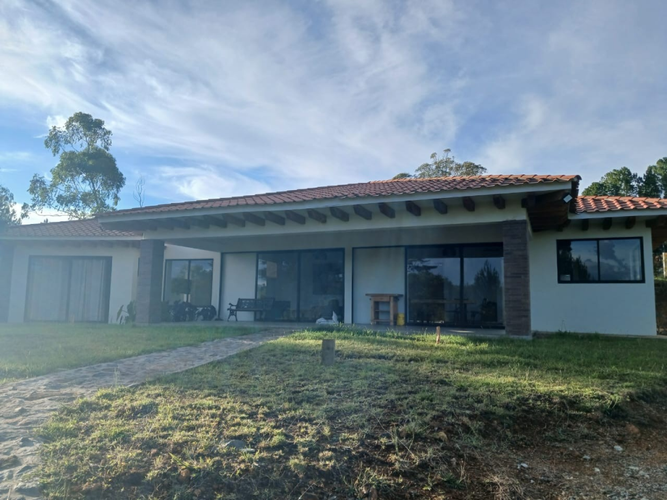 Finca en venta en El Portento, El Retiro, 320 m² · foto 3 de 14