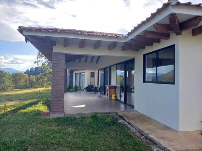 Finca en venta en El Portento, El Retiro, 320 m² · foto 4 de 14