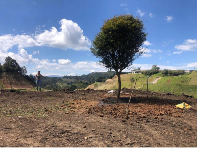Lote en venta en Lejos Del Nido, El Retiro, 2090 m² · foto 4 de 14