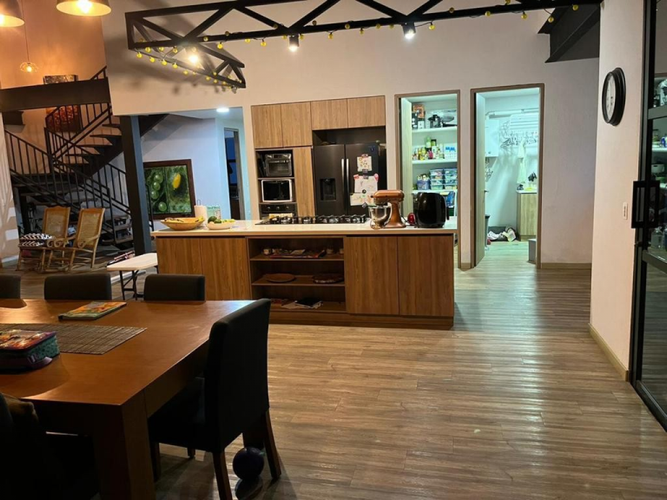 Casa de 5 alcobas en venta en Pontezuela, Rionegro, 400 m² · foto 19 de 20