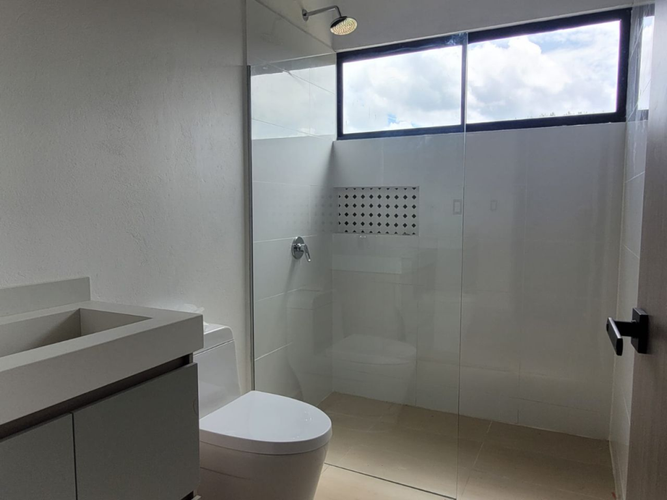 Casa de 4 alcobas en venta en Santa Elena, El Retiro, 300 m² · foto 8 de 18