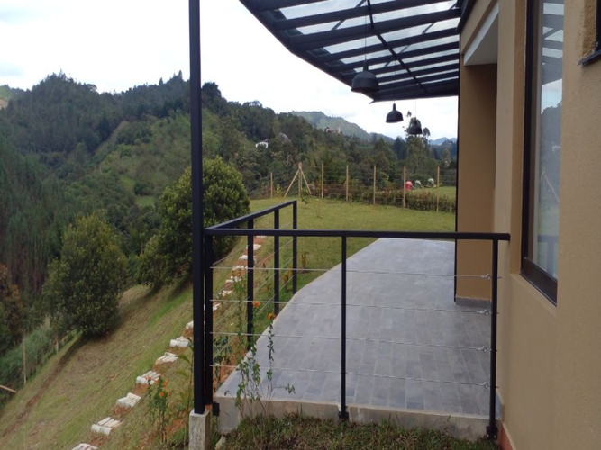Casa de 4 alcobas en venta en Santa Elena, El Retiro, 300 m² · foto 17 de 18