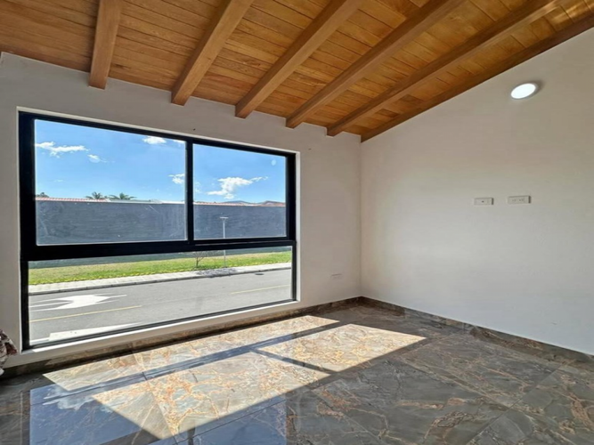 Casa de 3 alcobas en venta en La Ceja, 150 m² · foto 13 de 18