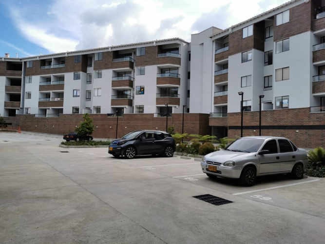 Apartamento de 2 alcobas en venta en Santa Elena, El Retiro, 60 m² · foto 2 de 13