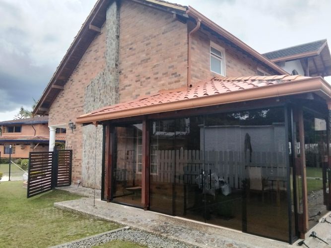 Casa de 5 alcobas en venta en El Retiro, 323 m² · foto 8 de 24
