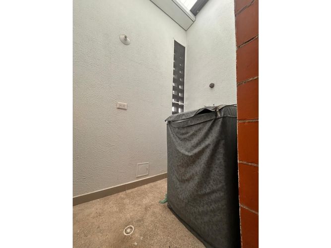 Casa de 4 alcobas en venta en El Castillo, Jamundí, 126 m² · foto 5 de 24