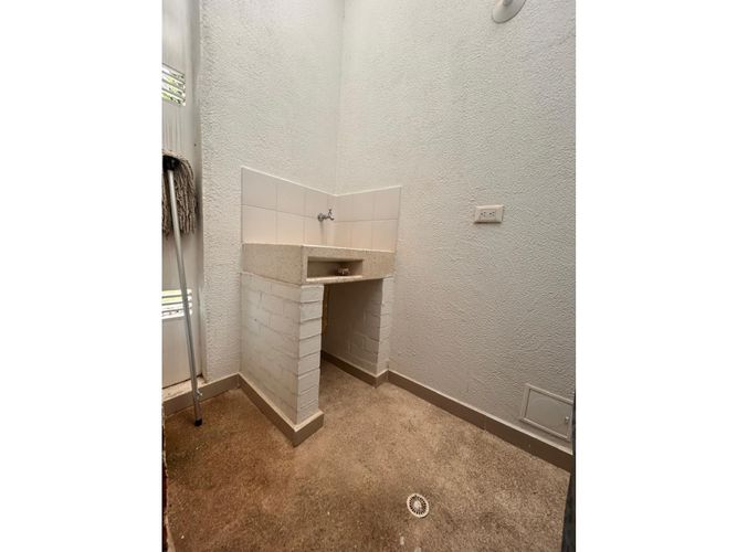 Casa de 4 alcobas en venta en El Castillo, Jamundí, 126 m² · foto 6 de 24