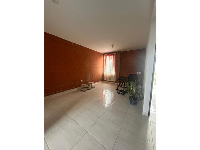 Casa de 4 alcobas en venta en El Castillo, Jamundí, 126 m² · foto 8 de 24