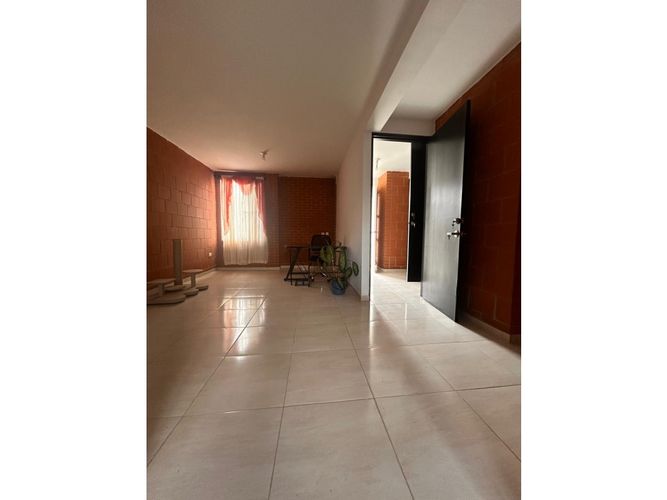 Casa de 4 alcobas en venta en El Castillo, Jamundí, 126 m² · foto 10 de 24