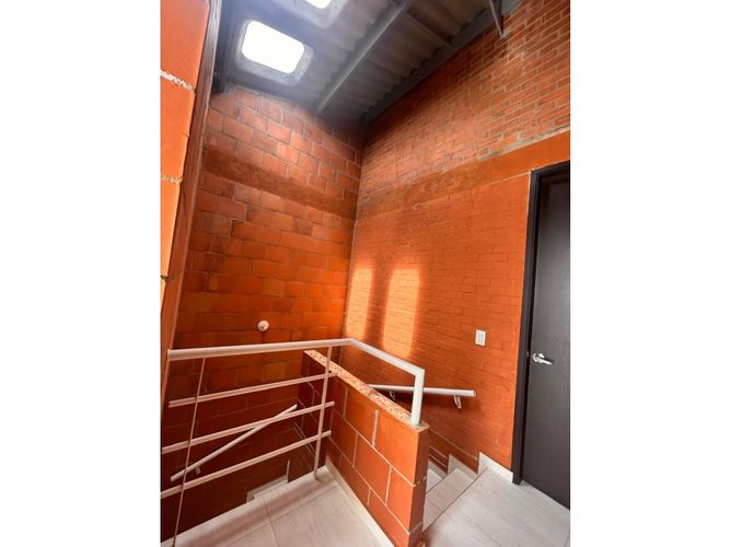 Casa de 4 alcobas en venta en El Castillo, Jamundí, 126 m² · foto 22 de 24