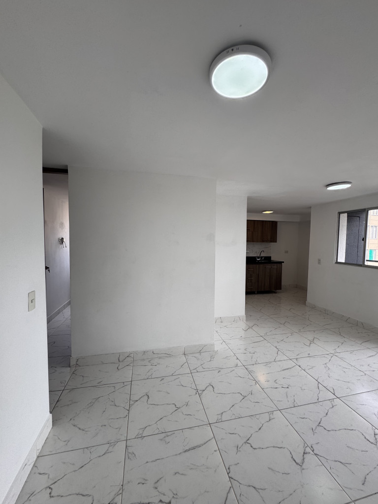 Apartamento en venta en Suramérica, La Estrella · foto 6 de 23
