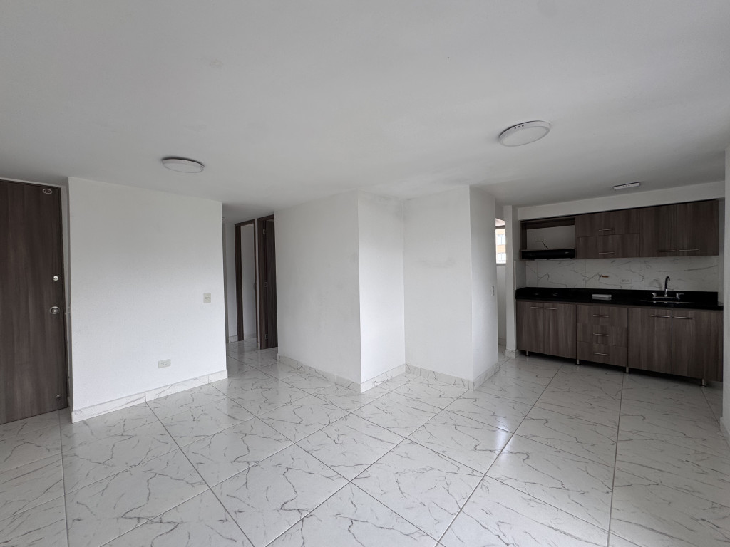 Apartamento en venta en Suramérica, La Estrella · foto 20 de 23