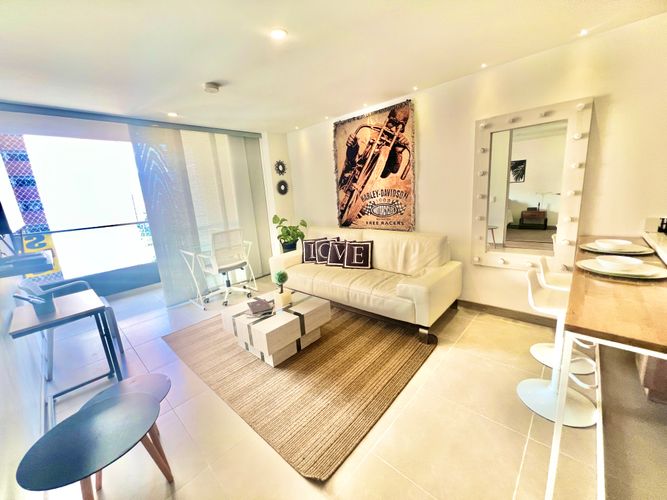 Apartaestudio en venta en Ciudad Del Río, Medellín, 55 m² · foto 3 de 22